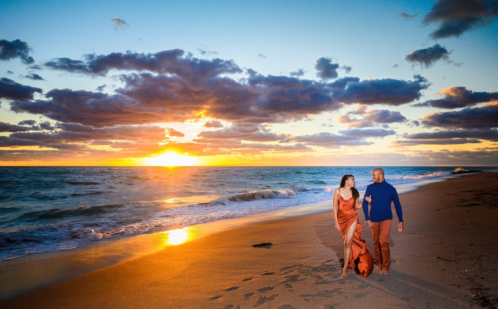 Engagement gallery cover — Beach at sunrise by Bells & Whistles Photography