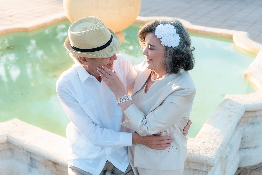 Guests celebrating a 60th anniversary in South Florida